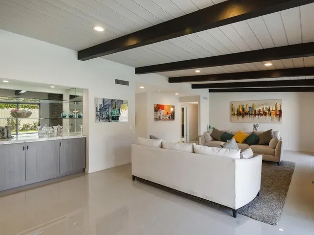 008_Great Room