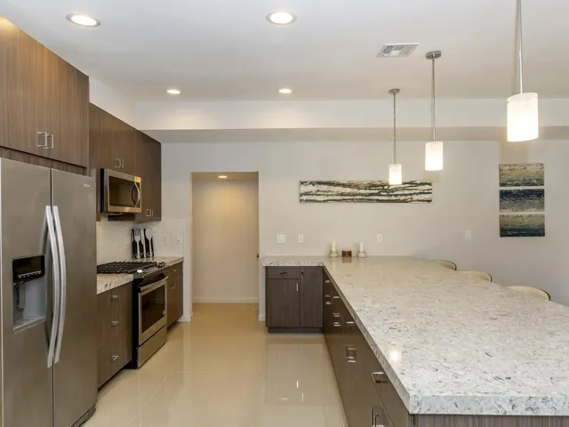 013_Kitchen