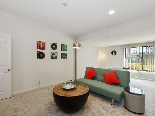 017_GameBedroom