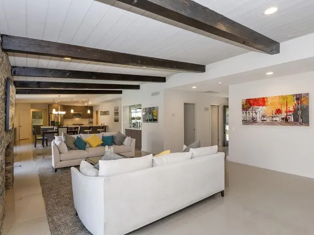 005_Great Room