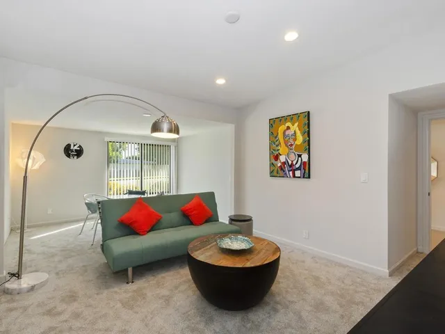 016_GameBedroom