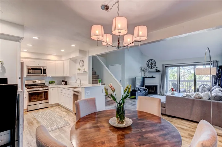 12291 Carmel Vista Rd 215, San Diego, California 92130