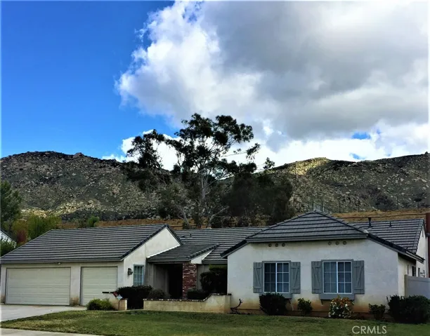 10562 Summer Breeze Drive, Moreno Valley, California 92557