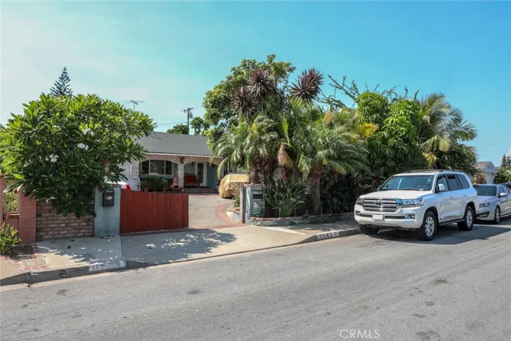 11421 Barclay Drive, Garden Grove, California 92841
