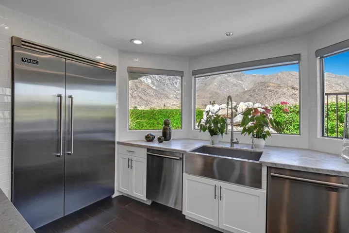 KITCHEN WINDOW MOUNTAIN VIEW MLS