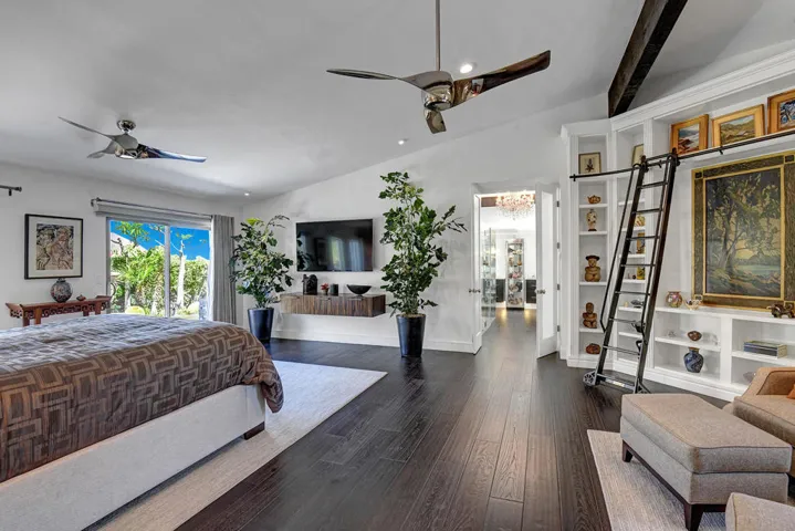 MASTER BEDROOM MLS