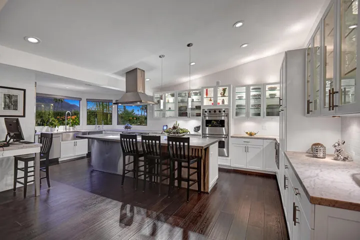 KITCHEN TO MOUNTAINS NIGHT MLS