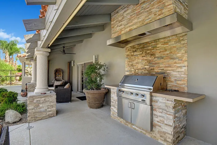 BUILT IN BBQ MLS