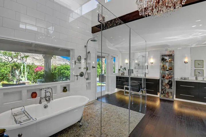 MASTER BATHROOM WITH WET ROOM MLS