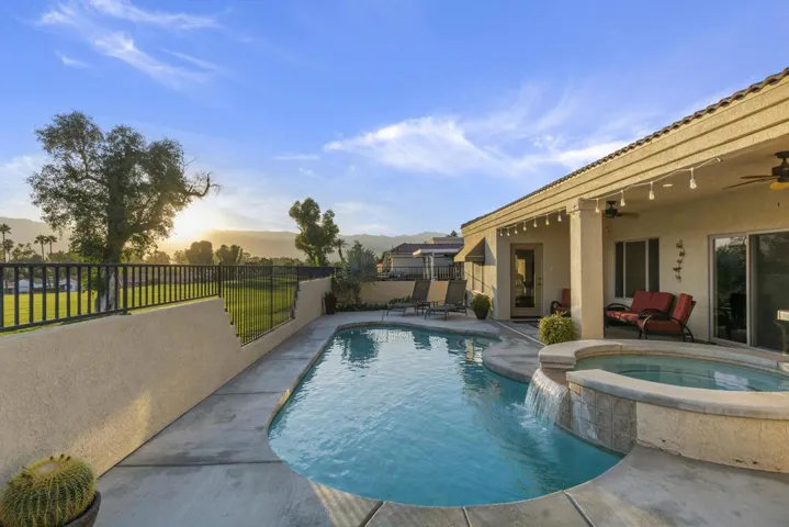 026_Pool