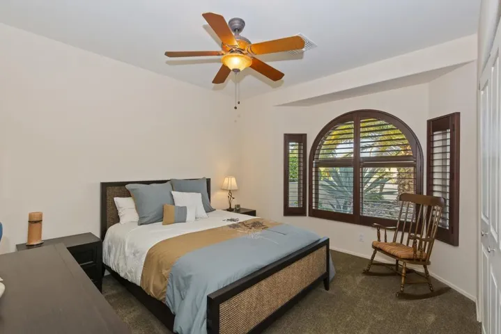 014_Bedroom