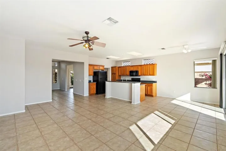 10-Family Room