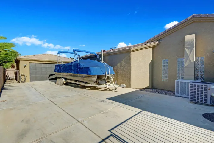 RV PARKING