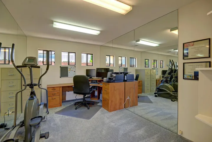 OFFICE SPACE