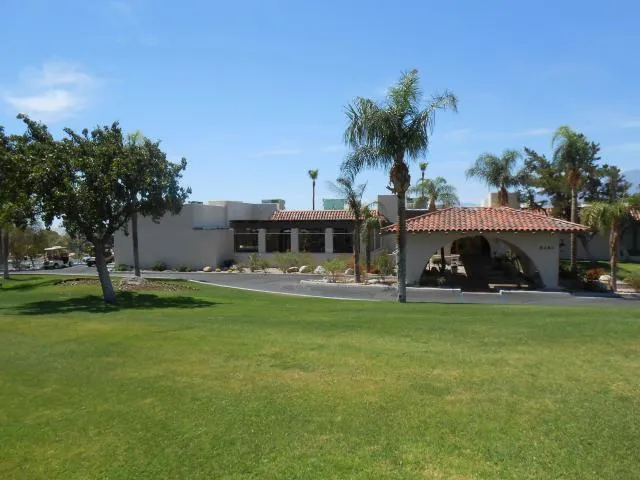 clubhouse2