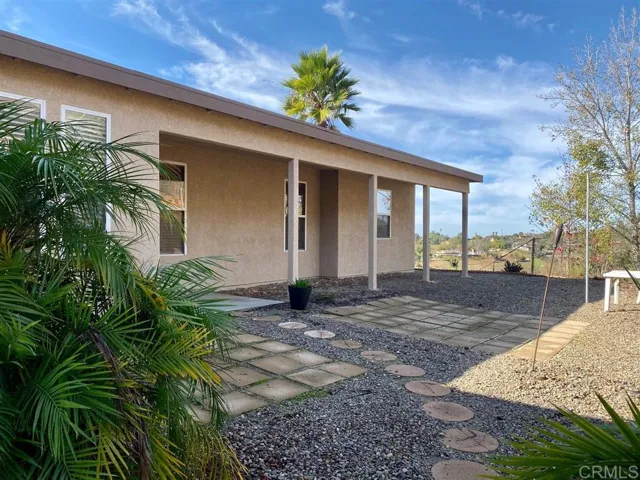 14439 Hillside Dr., Jamul, California 91935