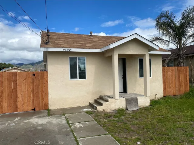 27352 Cypress Street, Highland, California 92346