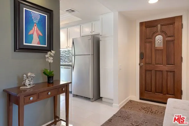 400 N Sunrise Way 204, Palm Springs, California 92262
