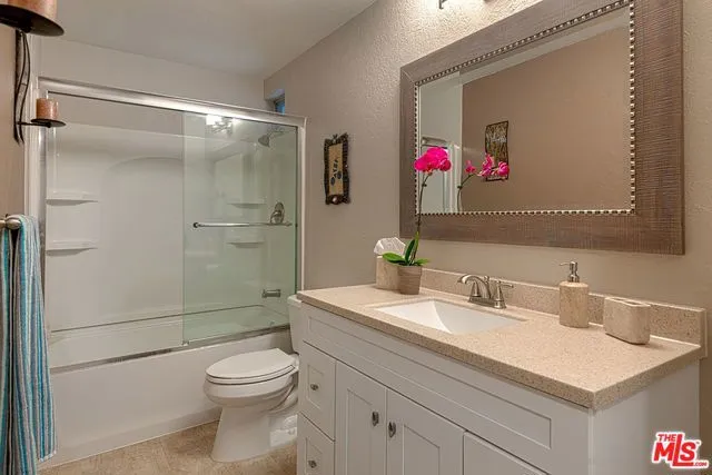 400 N Sunrise Way 204, Palm Springs, California 92262