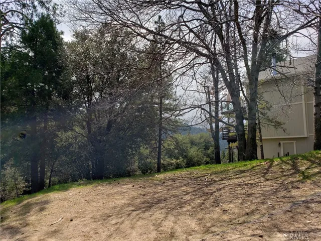 24334 Zurich Drive, Crestline, California 92325