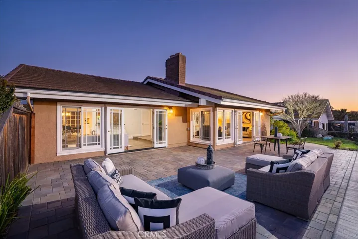 317 Calle Escuela, San Clemente, California 92672