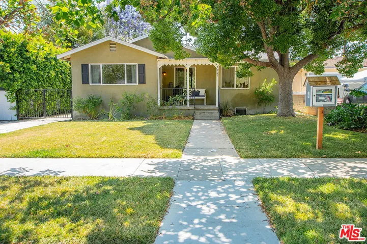 1027 N Maple Street, Burbank, California 91505