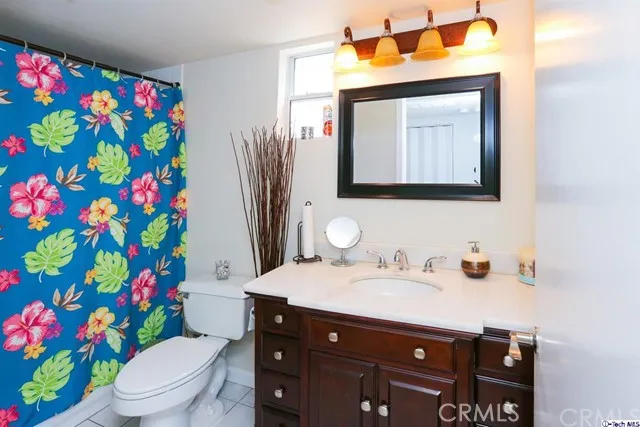 10290 Tujunga Canyon Boulevard 208, Tujunga, California 91042