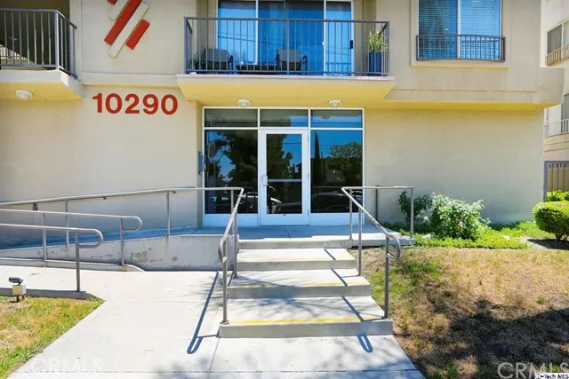 10290 Tujunga Canyon Boulevard 208, Tujunga, California 91042