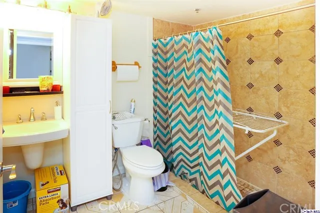 10290 Tujunga Canyon Boulevard 208, Tujunga, California 91042