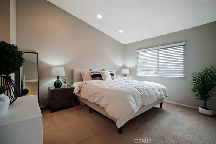 481 Springbrook N 95, Irvine, California 92614