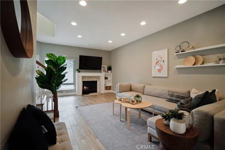 481 Springbrook N 95, Irvine, California 92614