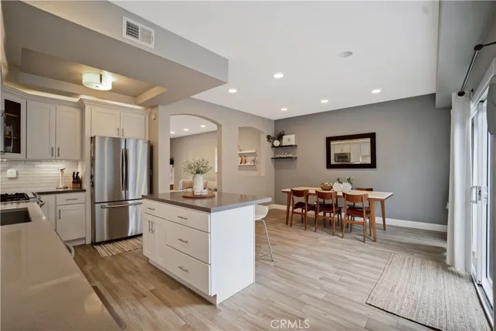 481 Springbrook N 95, Irvine, California 92614