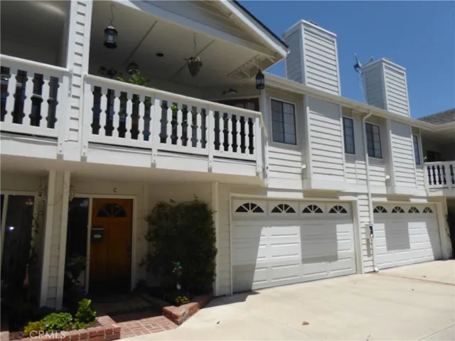 2 car attached garage with direct entry to your unit