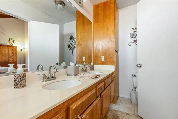 26107 Oak Street C, Lomita, California 90717