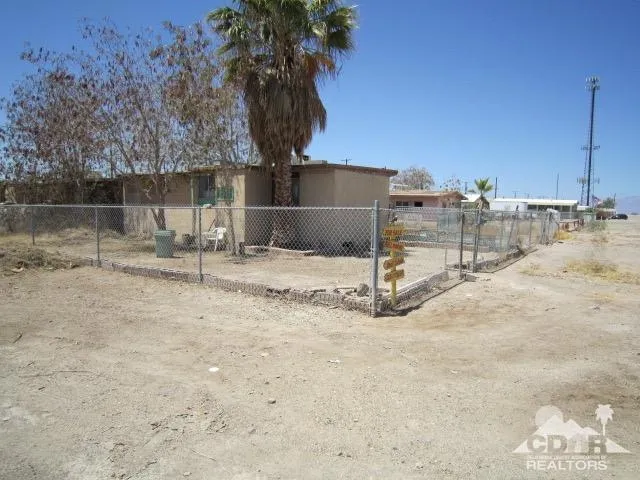 2163 2nd Avenue, Bombay Beach, California 92257
