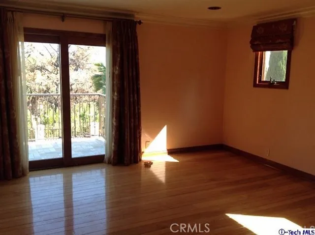 3162 Grangemont Road, Glendale, California 91206