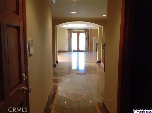 3162 Grangemont Road, Glendale, California 91206