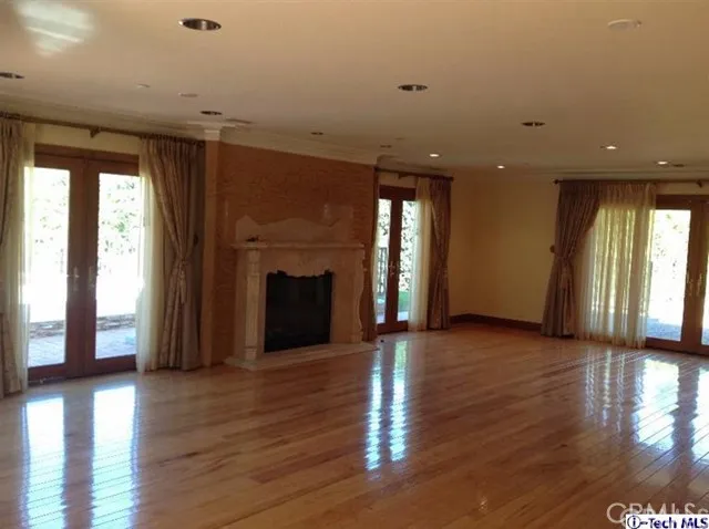 3162 Grangemont Road, Glendale, California 91206