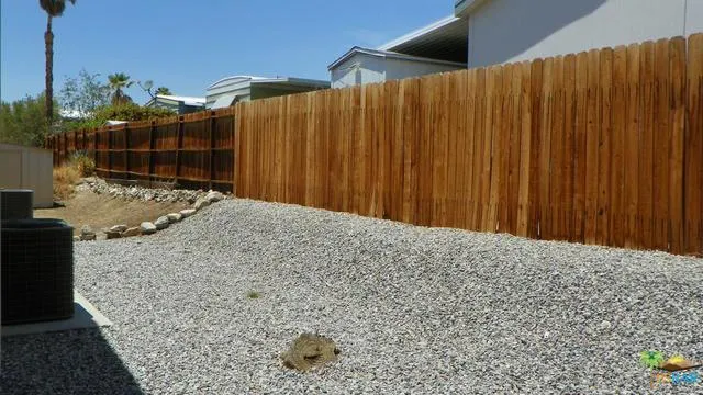 Great separation from the Neighbors