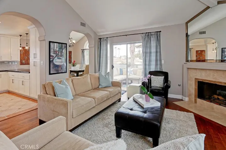 710 N Irena Avenue A, Redondo Beach, California 90277