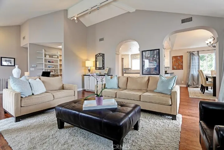 710 N Irena Avenue A, Redondo Beach, California 90277
