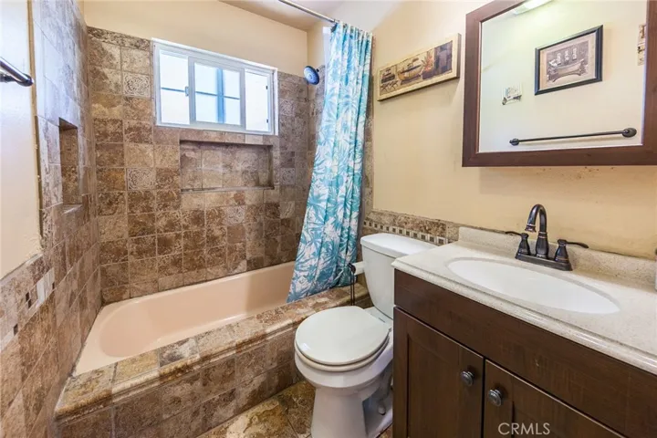 1431 Laramie Avenue, Redlands, California 92374