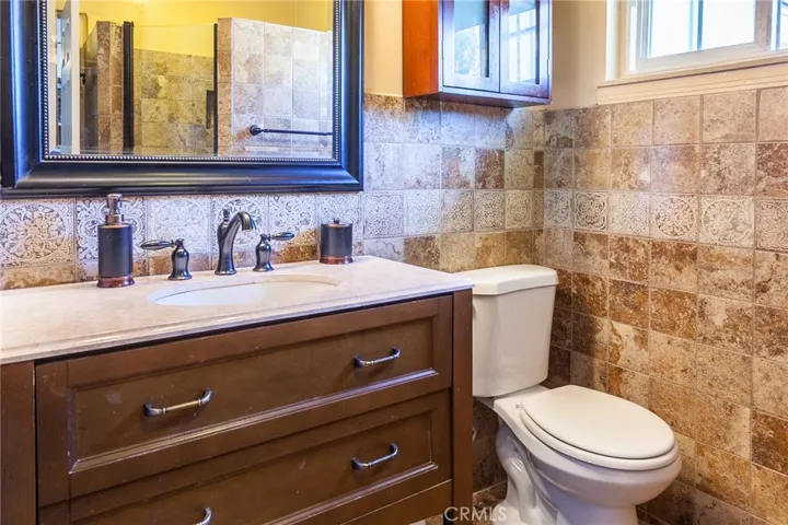 1431 Laramie Avenue, Redlands, California 92374