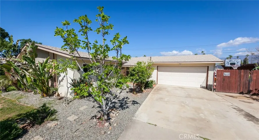 1431 Laramie Avenue, Redlands, California 92374