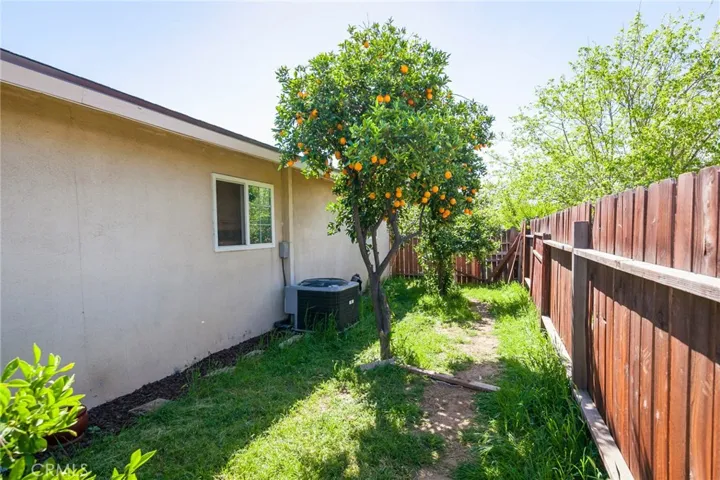 1431 Laramie Avenue, Redlands, California 92374