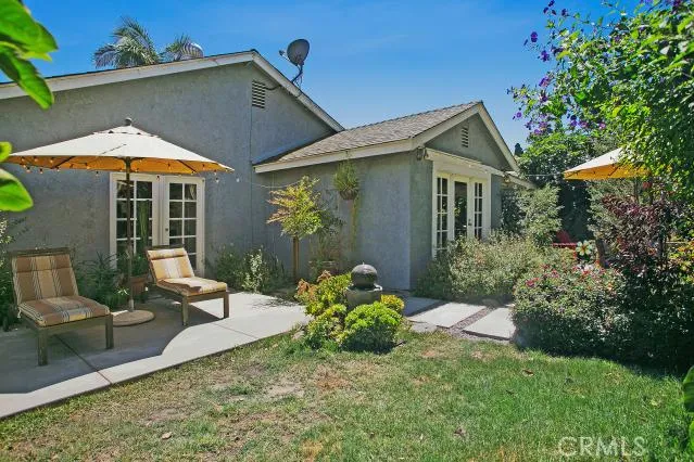1009 W Curie Avenue, Santa Ana, California 92707