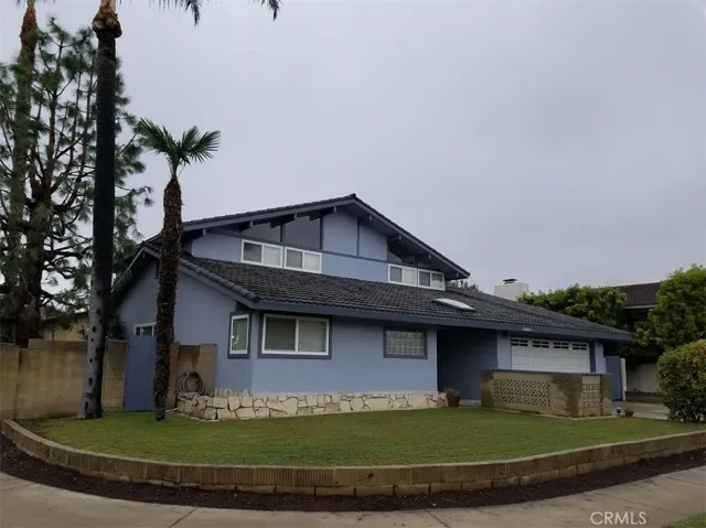 17441 Alta Vista Circle, Huntington Beach, California 92647