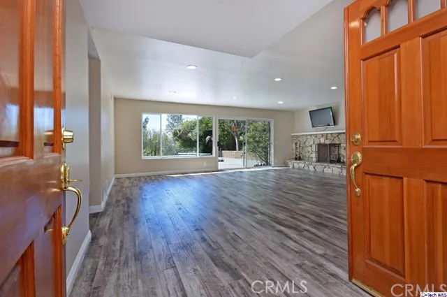 18830 Kilfinan Street, Northridge, California 91326