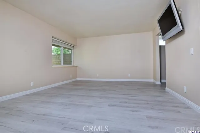 18830 Kilfinan Street, Northridge, California 91326