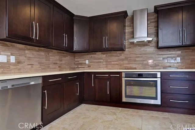 18830 Kilfinan Street, Northridge, California 91326